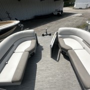 2022 Godfrey SW2086CX