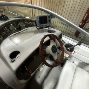 2004 Four Winns 248 Vista