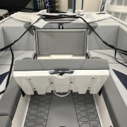 2026 Mastercraft NXT24 - Navy/White